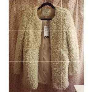 ZARA Sherpa coat